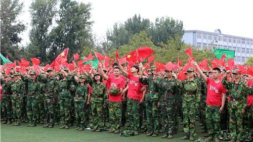 感党恩 听党话 跟党走 | 主题宣讲走进赛罕区行政审批和政务服务局